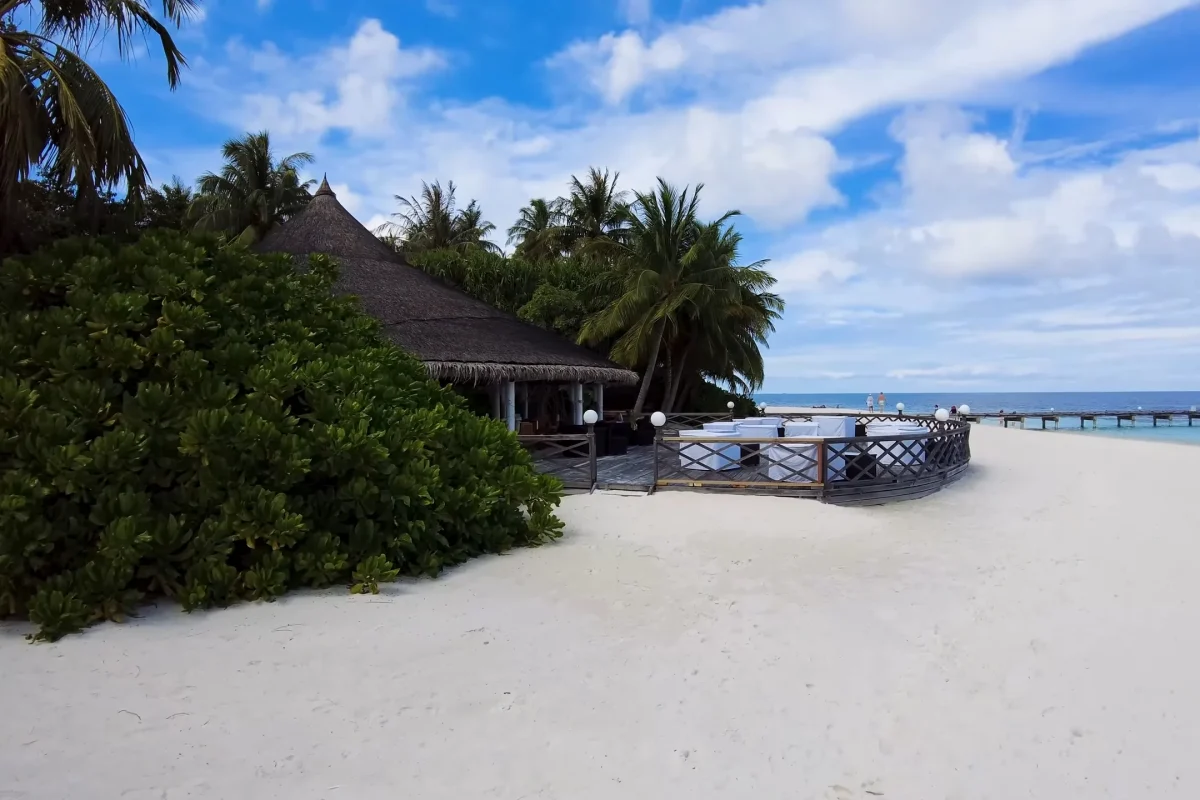 Paradies auf Erden_ Entdecke die atemberaubende Schönheit von Angaga Island auf den Malediven (28)